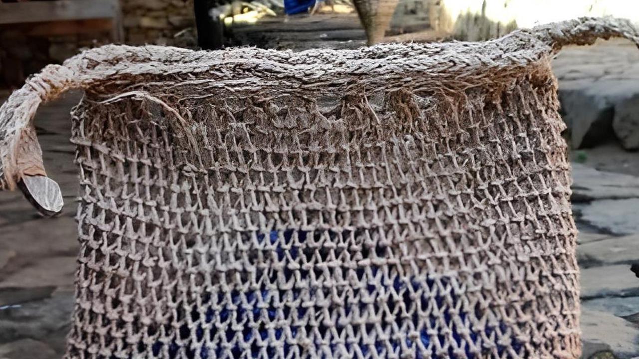 Uniknya Tas Koja, Oleh-oleh Khas Baduy yang Terbuat dari Kulit Pohon