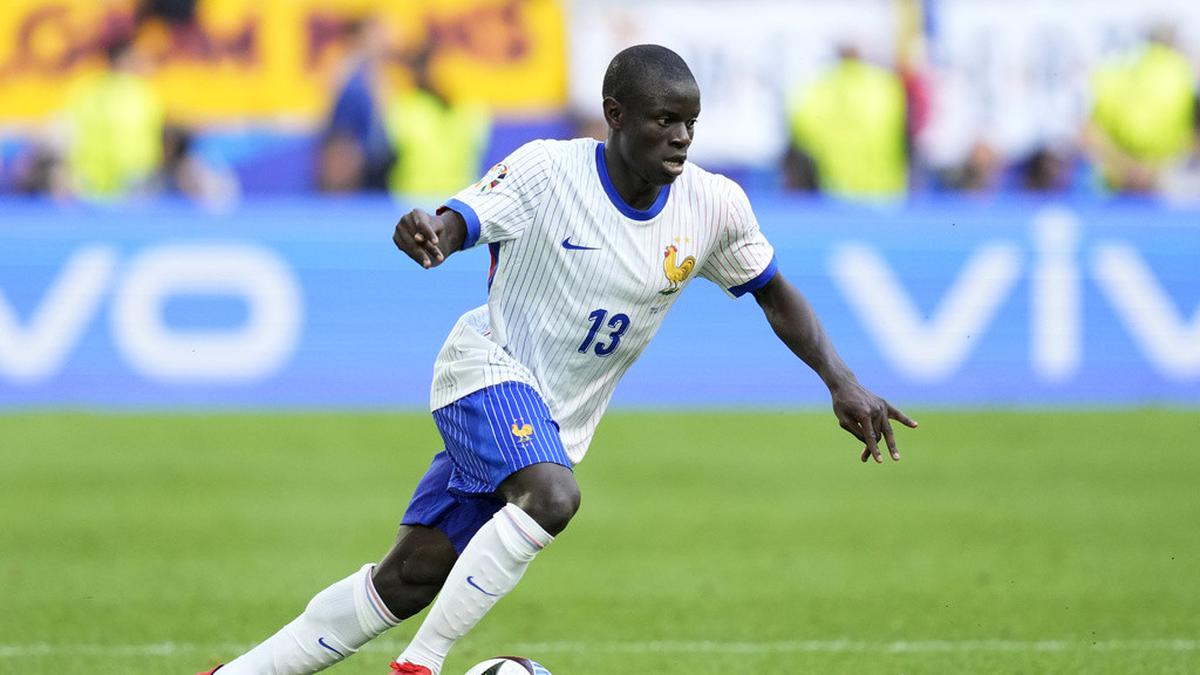 N’Golo Kante, Bintang yang Rendah Hati dan Mudah Dicintai