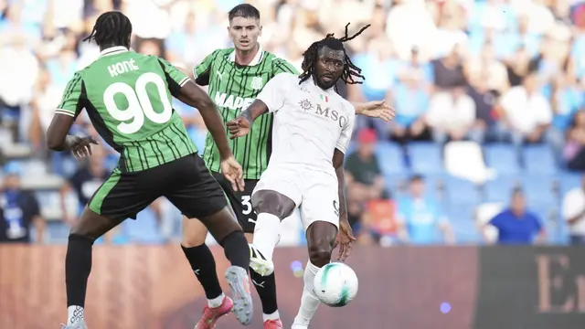 Duel Sassuolo s Napoli di Mapei Stadium, Sabtu (23/08/2025) malam WIB. (Massimo Paolone/LaPresse via AP Photo).