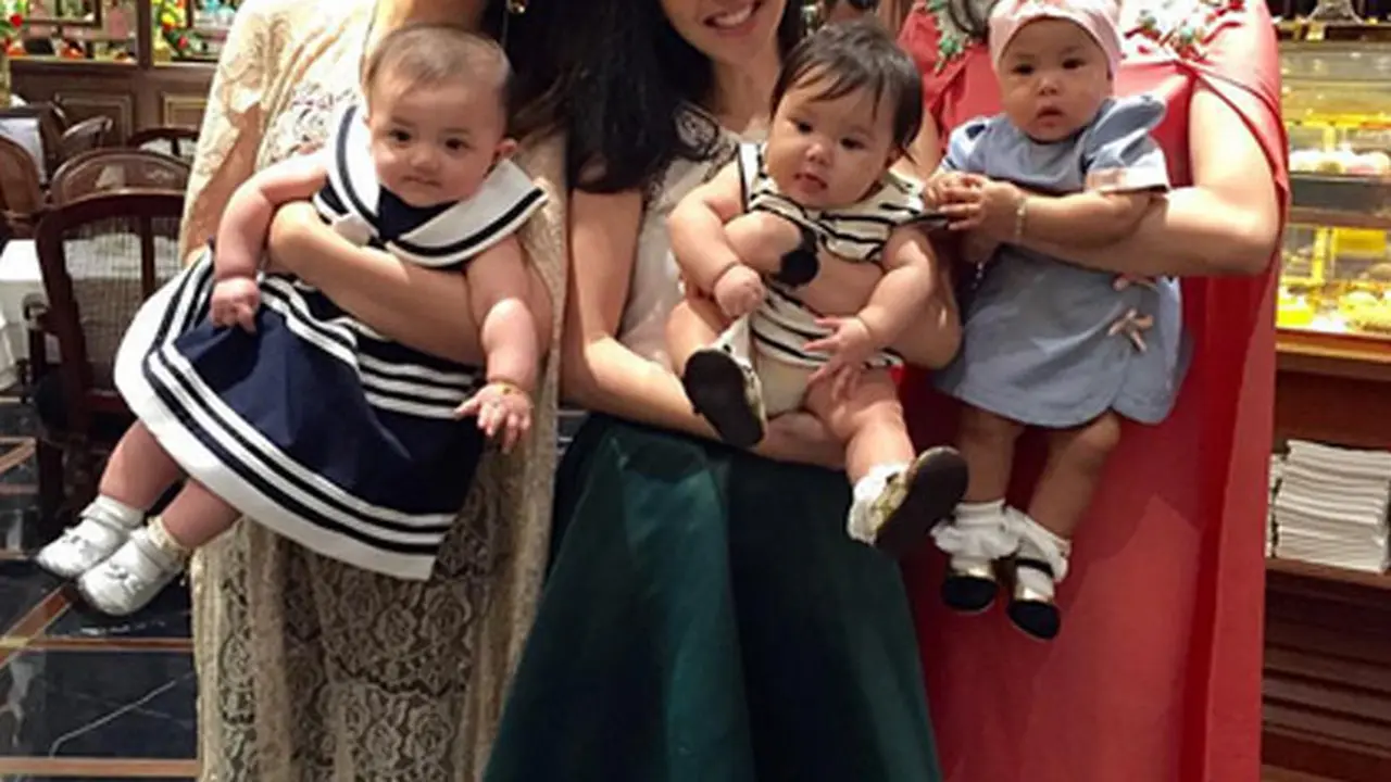 [Bintang] Ashanty, Gisella Anastasia, Olla Ramlan
