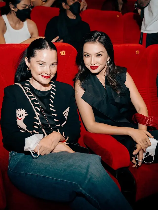 Raline Shah menghadiri premier Pengabdi Setan 2: Communion (Instagram/ralineshah)