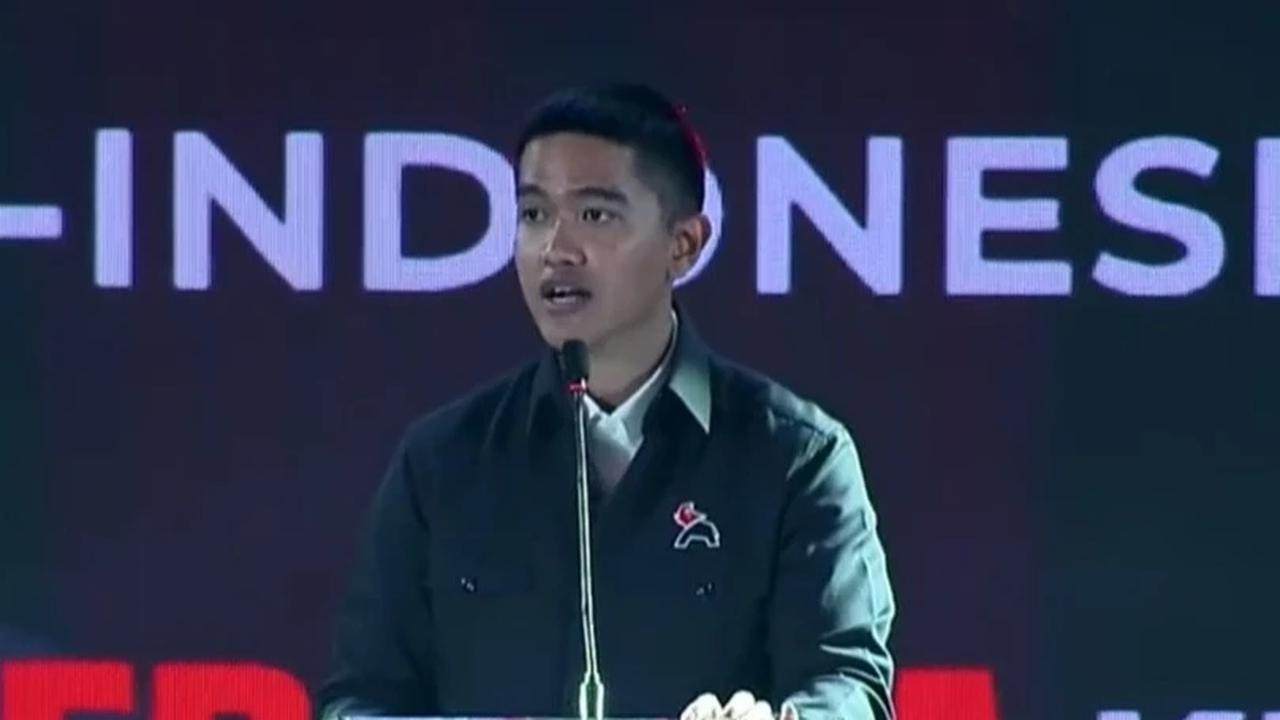 Kaesang di Rakernas PSI Makassar