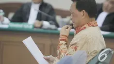 Didik Purnomo menjalani sidang perdana di Pengadilan Tipikor, Jakarta, Kamis (11/12/2014). (Liputan6.com/Andrian M Tunay)