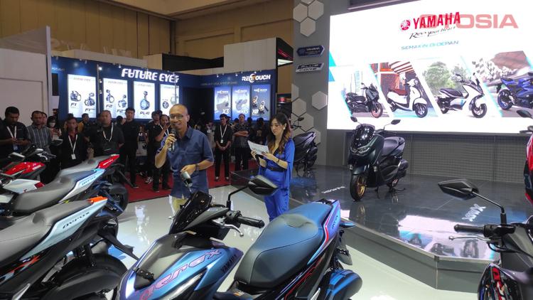 Warna Baru Yamaha Aerox 2024, Lebih Gonjreng dan Muda - Motor Otosia.com