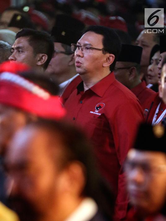 Mantan Gubernur DKI Jakarta Basuki Tjahaja Purnama atau Ahok saat menghadiri Kongres V PDIP di Denpasar, Bali, Kamis (8/8/2019). Ahok sempat disinggung Ketua Umum PDIP Megawati Soekarnoputri dalam pidatonya. (Liputan6.com/JohanTallo)