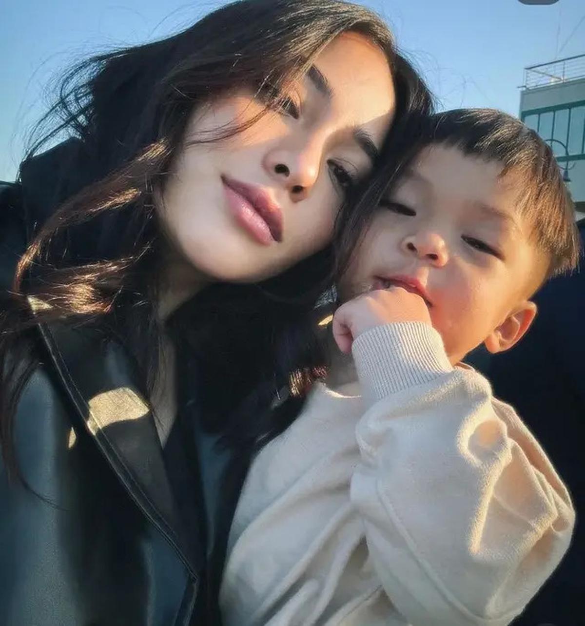 6 Gaya Santai Nikita Willy Jelang Lahiran Anak ke-2 di Amerika Serikat dari Outfit ke Disneyland hingga Gym