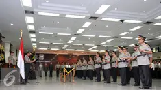 Suasana acara Serah Terima Jabatan Pejabat Tinggi Polri dan Kapolda di Rupatama Mabes Polri, Senin (11/1/2016). Kapolri Jenderal Badrodin Haiti melantik Kakor Brimob Polri dan tujuh Kapolda. (Liputan6.com/Gempur M Surya)