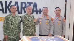 Pangdam Jaya Sambangi Polda Metro, Ikut Rayakan Hari Bhayangkara