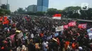 Rapat sedianya dijadwalkan pukul 09.30 WIB, namun dibatalkan usai diskors. Sufmi Dasco selaku pimpinan rapat beralasan karena tidak kuorom. (merdeka.com/Arie Basuki)