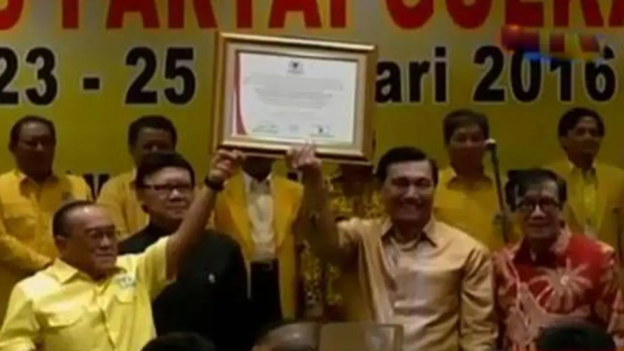 Segmen 2: Keputusan Golkar hingga Perakit Televisi ke Istana