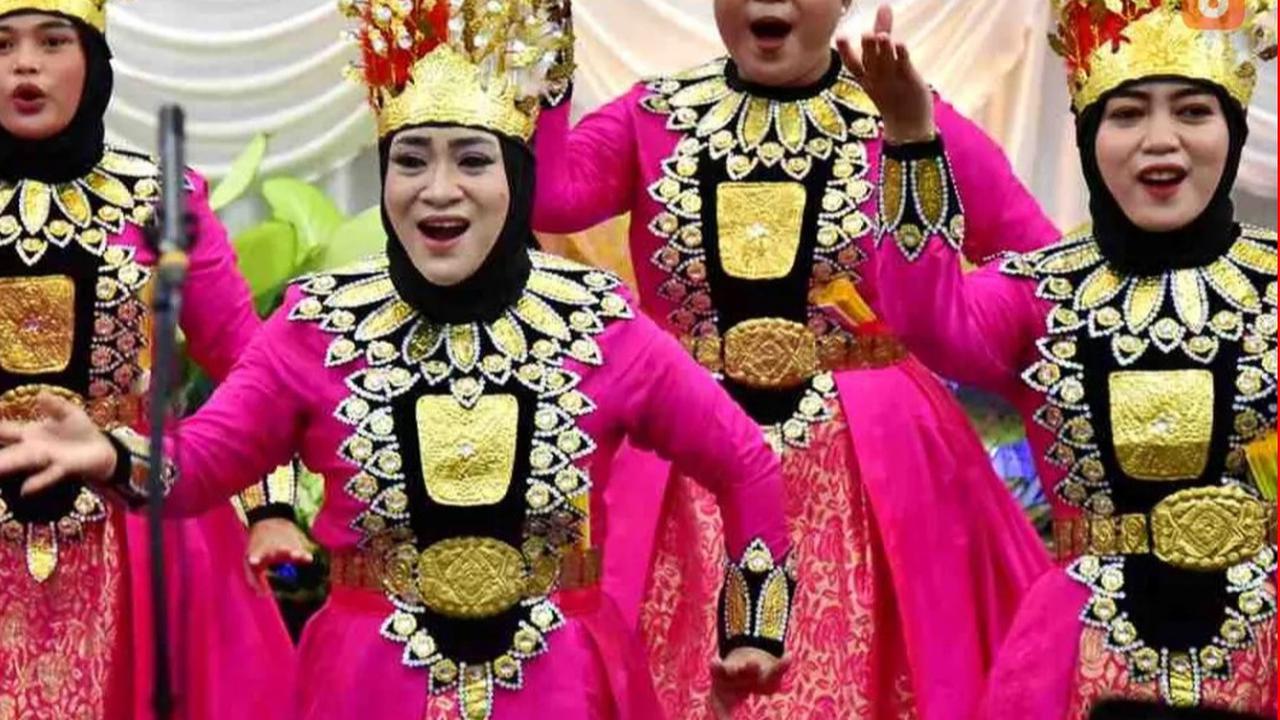 Fakta Wolimomo Baju Adat Perempuan Gorontalo yang Jadi Warisan Budaya Tak Benda Indonesia, Tiap Warnanya Punya Makna Filosofis