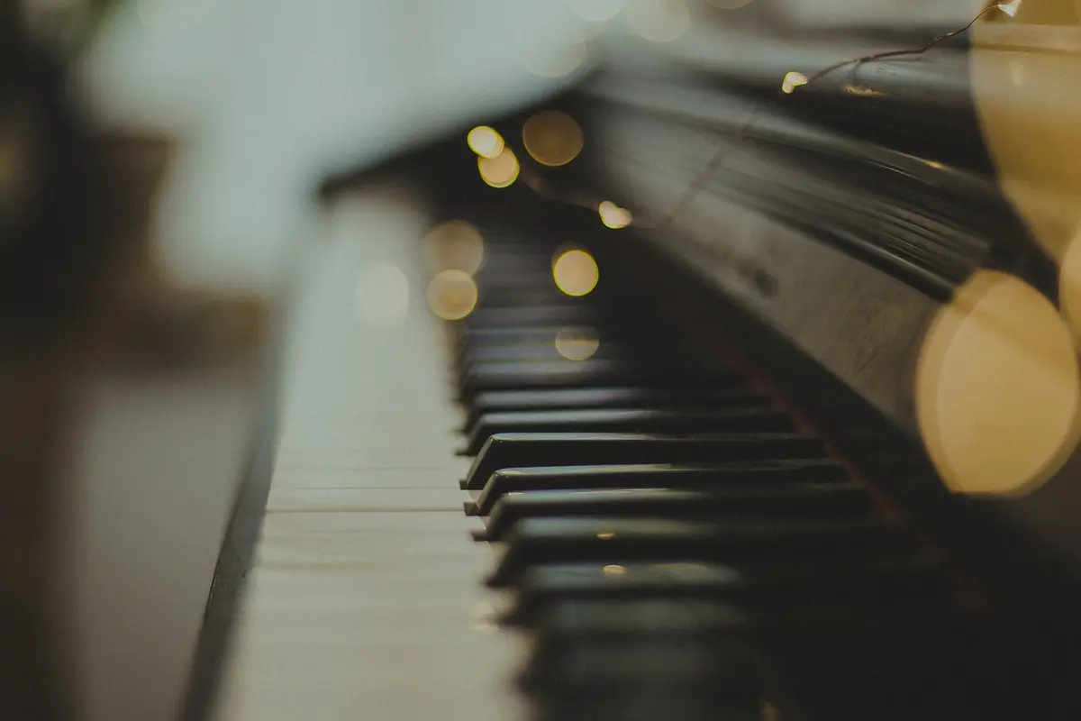 Ilustrasi Piano