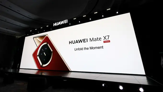 Huawei Mate X7 Hadir di Indonesia, Smartphone Foldable Baru dengan Desain Ultra Tipis