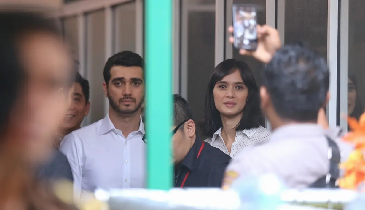 Renata Kusmanto dan Fachri Albar