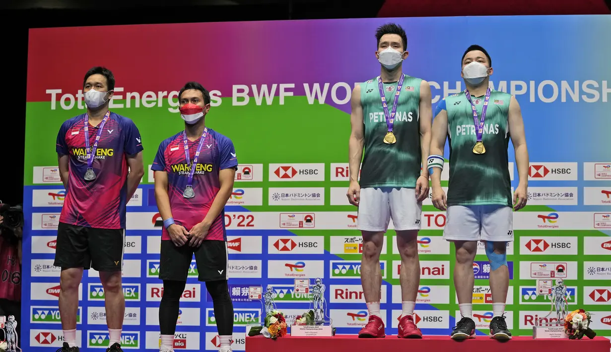 Dengan kekalahan ini, Mohammad Ahsan/Hendra Setiawan gagal menambah gelarnya di ajang ini yang sebelumnya telah 3 kali mereka rebut, yaitu pada edisi 2013, 2015 dan 2019. (AP/Shuji Kajiyama)