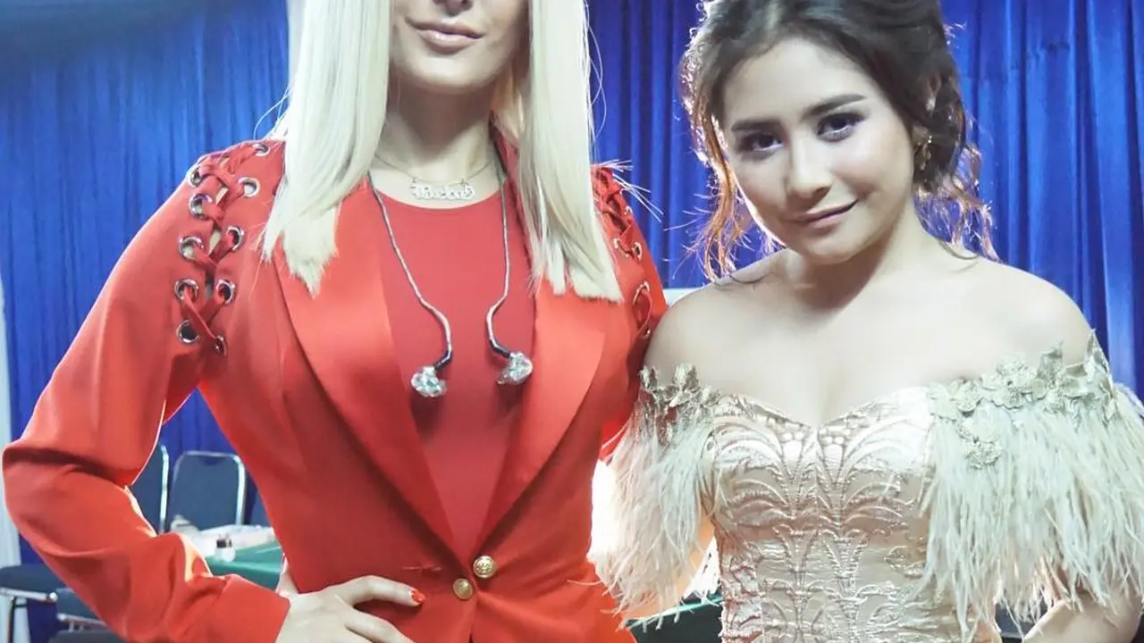 [Bintang] Prilly Latuconsina dan Bebe Rexha