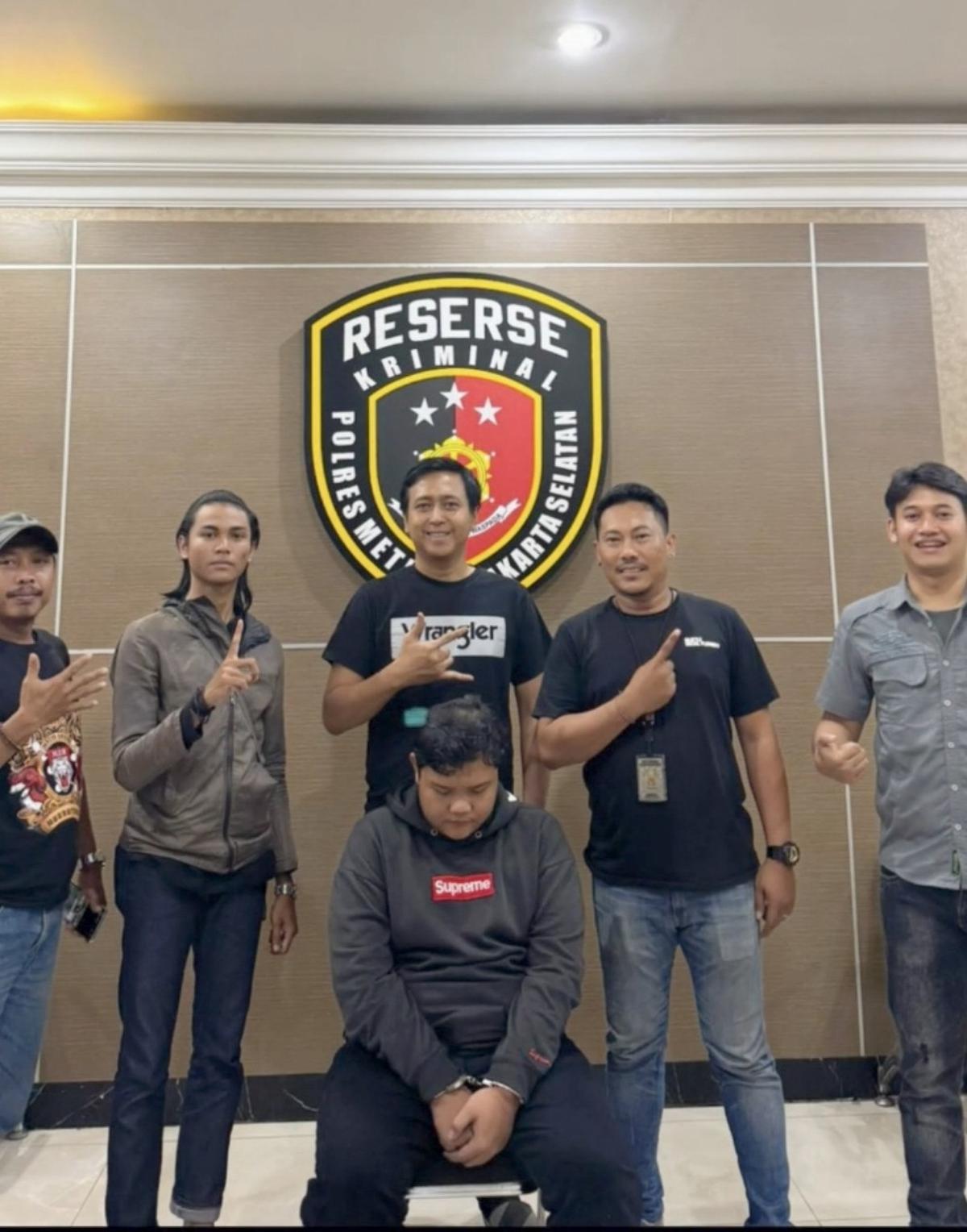 begal payudara di lebak bulus