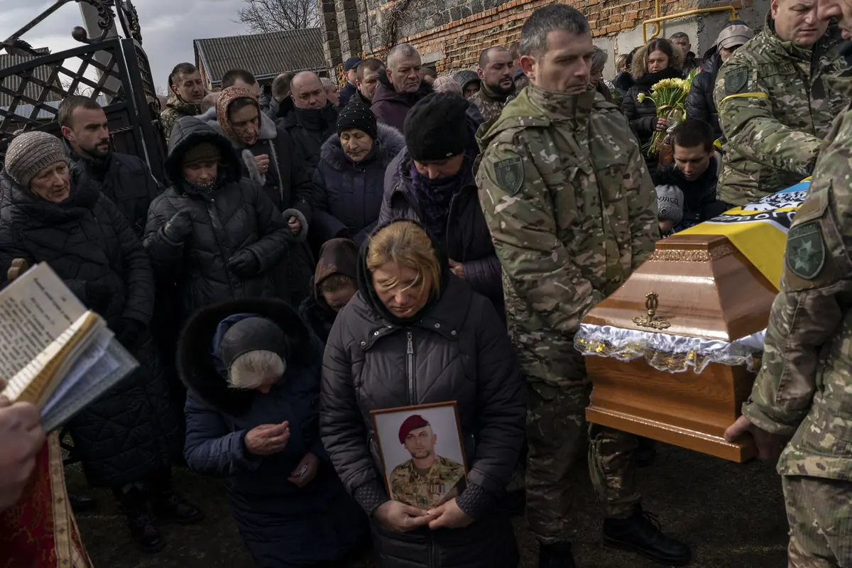 Satu Bulan Invasi Rusia ke Ukraina, Tiga Juta Orang Mengungsi