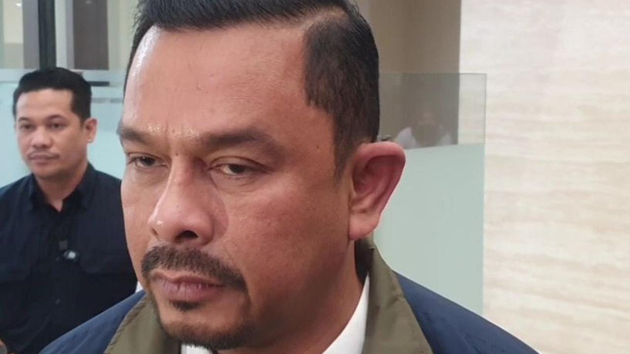 Dirtipidnarkoba Bareskrim Polri, Brigjen Mukti Juharsa angkat bicara terkait dengan delapan anggota Polda Metro Jaya yang menganiaya tersangka narkoba, Dul Kosim alias DK (38) hingga tewas.&nbsp;