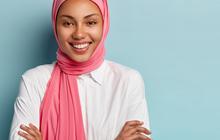 9 Rekomendasi Warna Hijab untuk Lebaran Haji 2025 bagi Kulit Sawo Matang, Look Cerah dan Adem