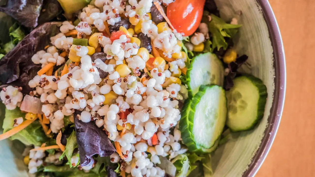 ​​Resep Millet Salad Segar dengan Saus Lemon, Cocok untuk Menu Diet Sehat
