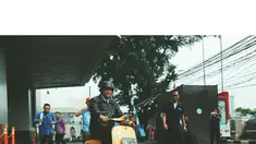 Vespa tersebut dipamerkan saat Buwas menghibur anak-anak pada Hari Anak Nasional.