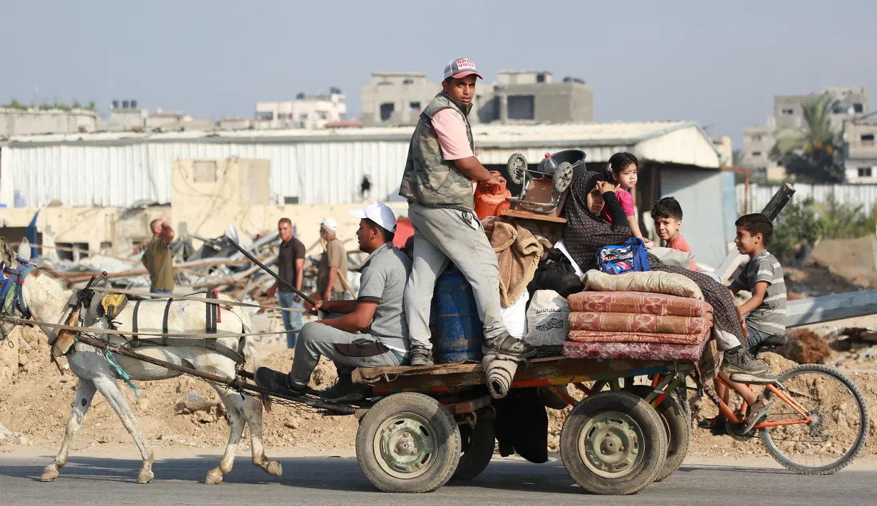 Juru bicara Kementerian Kesehatan Gaza mengatakan Israel telah melakukan serangan di kamp Al-Bureij dan Al-Maghazi. (Bashar TALEB/AFP)