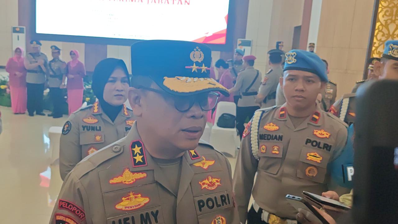 Irjen Helmy Dimutasi, Tongkat Komando Polda Lampung Kini di Tangan Brigjen Helfi Assegaf