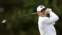 Gareth Bale yang telah resmi pensiun dari sepak bola pada 9 Januari 2023 lalu akhirnya benar-benar banting setir menggeluti olah raga golf. Saat ini ia tengah mengikuti salah satu turnamen PGA Tour, AT & T Pebble Beach Pro-Am yang berlangsung mulai 2 hingga 5 Februari 2023 di lapangan golf Spyglass Hill, California, Amerika Serikat. (AFP/Getty Images/Jeb Jacobsohn)
