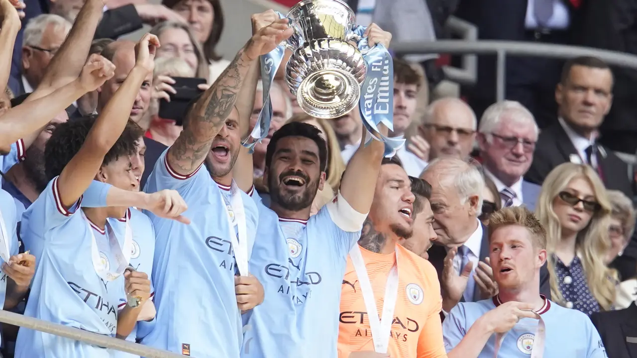 FOTO Manchester City Juara Piala FA