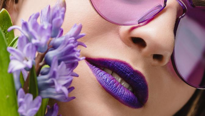 Ungu Warna Resmi Hari Perempuan Sedunia, Alasannya ...