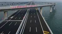 Dibangun Hanya 4 Tahun, Jembatan Terpanjang Sedunia Ada di China  (Reuters)