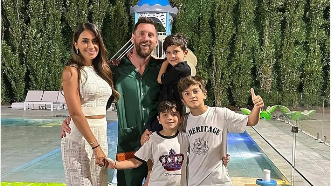 Lionel Messi gabung Inter Miami, ketiga anaknya bakal sekolah yang sama dengan anak-anak Shakira - Gerrard Pique. (Instagram Antonella Roccuzzo0