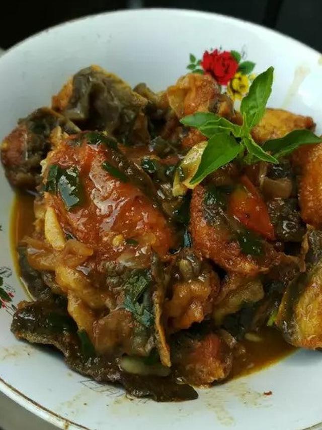 Ikan Sidat Kemangi Saus Tiram