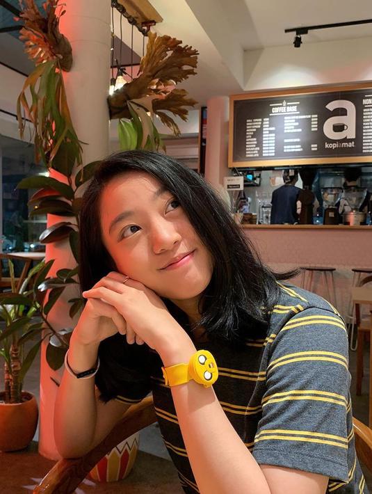 10 Potret Cantik Nona Berlian Pemeran Ronaldowati - News ...