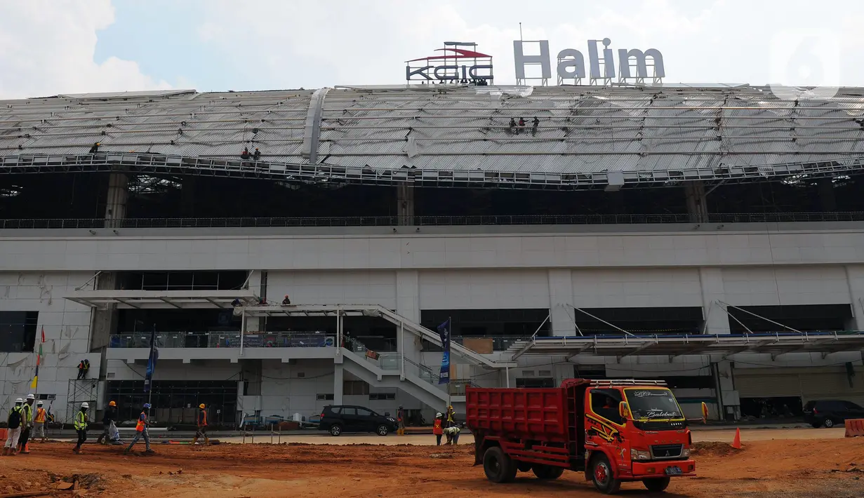 PT Kereta Cepat Indonesia China (KCIC) memastikan progres keseluruhan pembangunan Kereta Cepat Jakarta-Bandung (KCJB) sudah melebihi 90 persen. (merdeka.com/Imam Buhori)