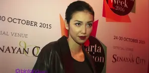 Meskipun belum ada klarifikasi hubungan diantara mereka berdua, Velove Vexia pernah berfoto mesra dengan Didit Hediprasetyo di akun instagramnya. Keakraban mereka pun terlihat  kembali, saat Velove Vexia menghadiri Jakarta Fashion Week 2016 menggunak...