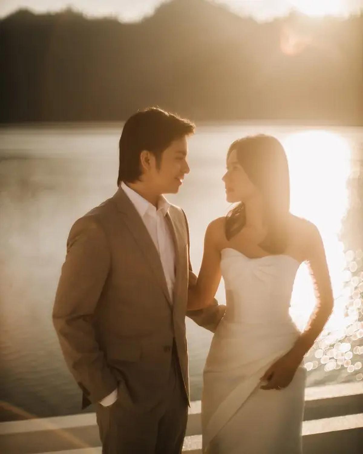 8 Foto Prewedding Angga Yunanda dan Shenina Cinnamon yang Bak Adegan Film Berbagai Genre