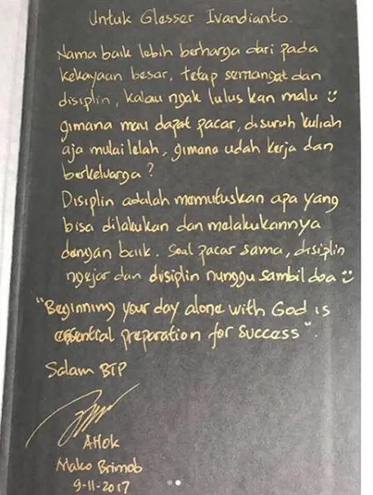 Surat Basuki Tjahaja Purnama (Ahok) untuk Glesser Ivandianto yang menuliskan nama baik lebih berharga dari pada kekayaan besar. (Instagram/@basukibtp)