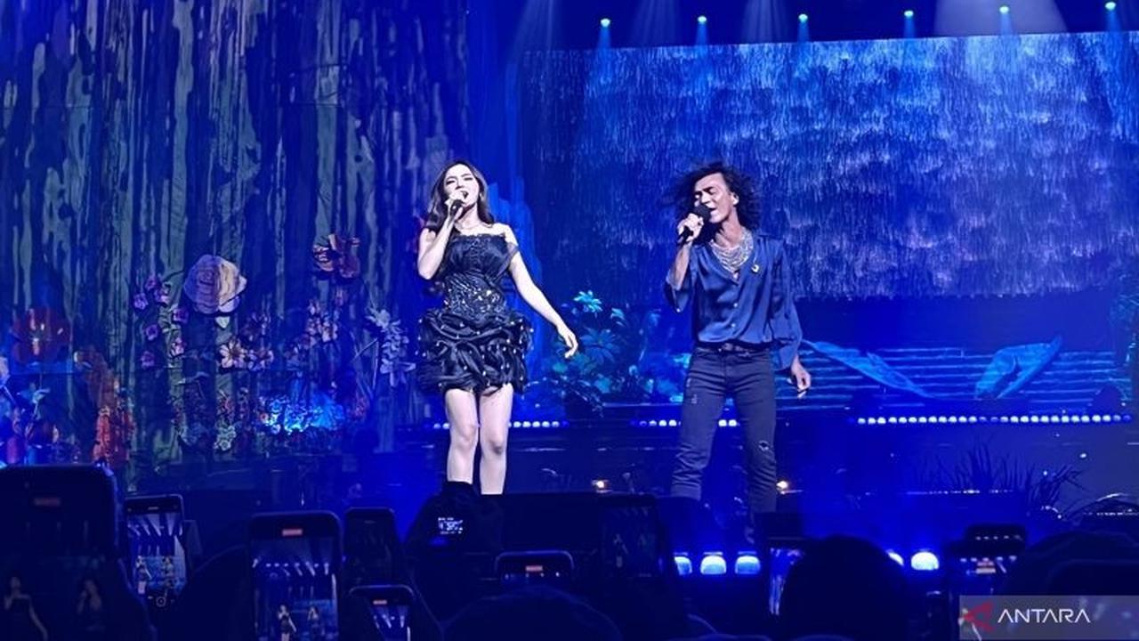 Kaka Slank Kejutkan Panggung Konser Mahalini, Duet Memukau "Sia-Sia"