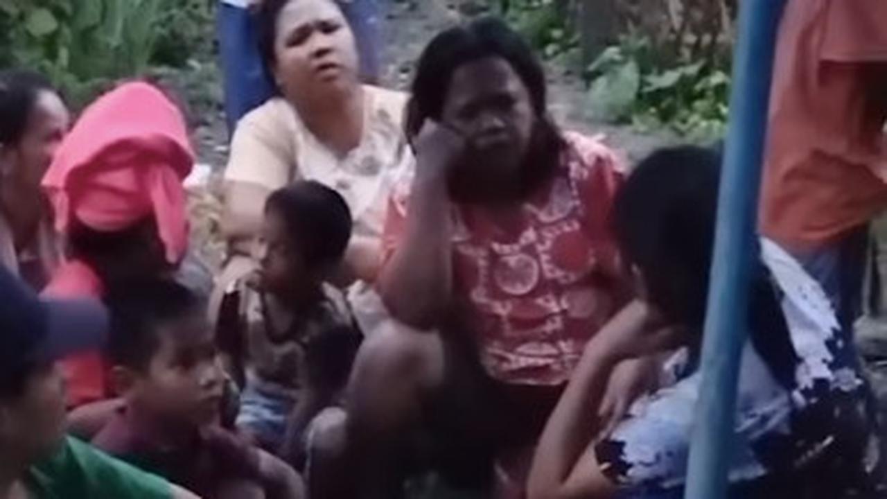 ⁠Bocah 5 Tahun Tersambar Petir saat Main Hujanan, Langsung Selamat Usai Tubuhnya Dikubur & Ditutupi Daun Pisang