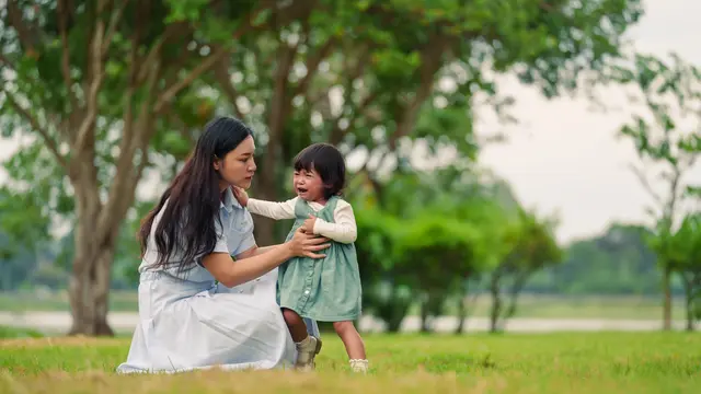 keluarga juli anak tantrum