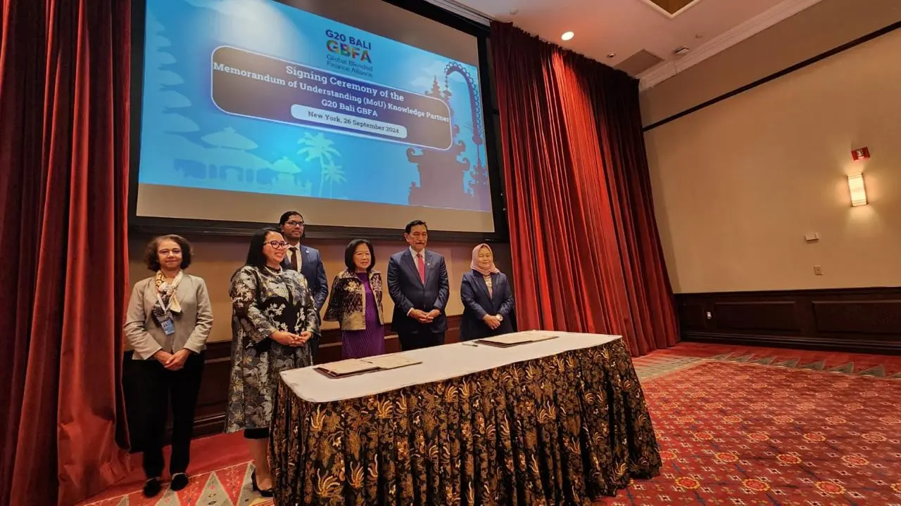 UNDP dan TBI menandatangani Nota Kesepahaman (MoU) dengan Kementerian Koordinator Bidang Kemaritiman dan Investasi. (Dok Kemenko Marves)