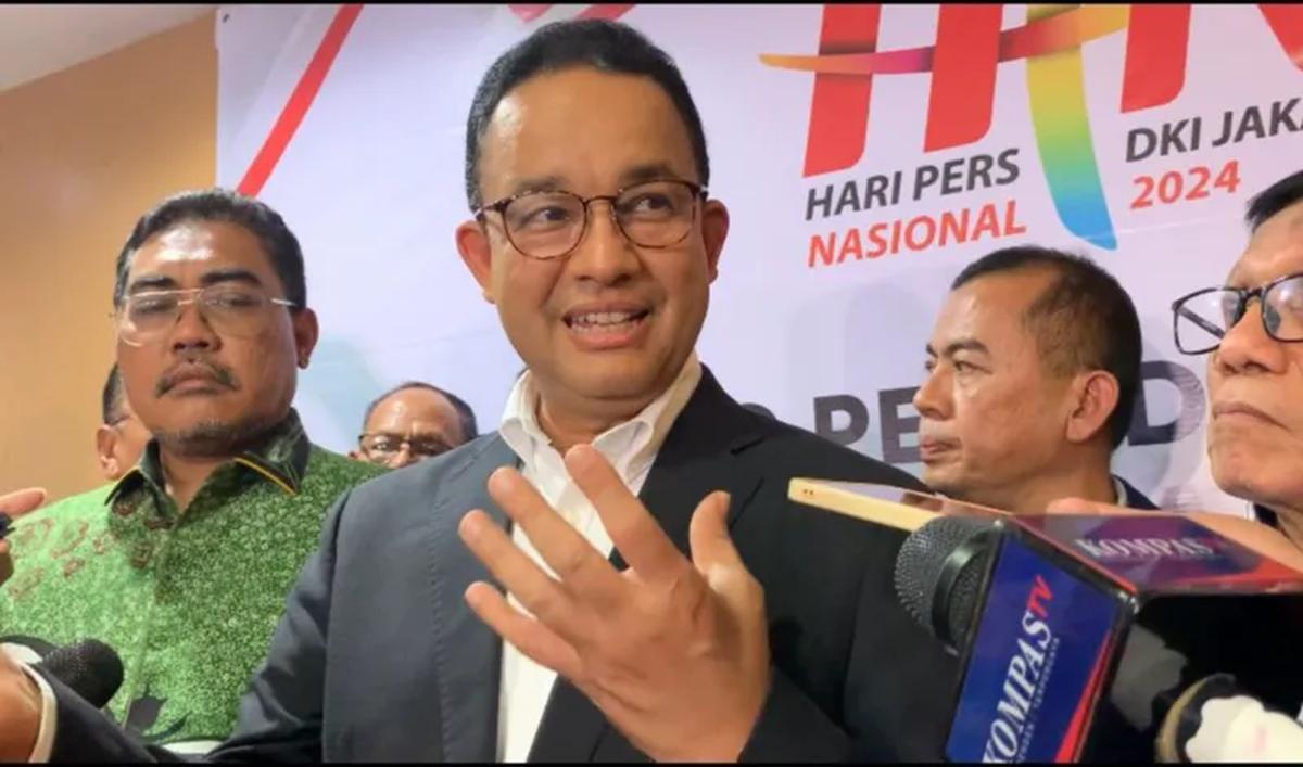 Anies juga ditanya apakah akan mengadakan program makan siang gratis tersebut.<br>