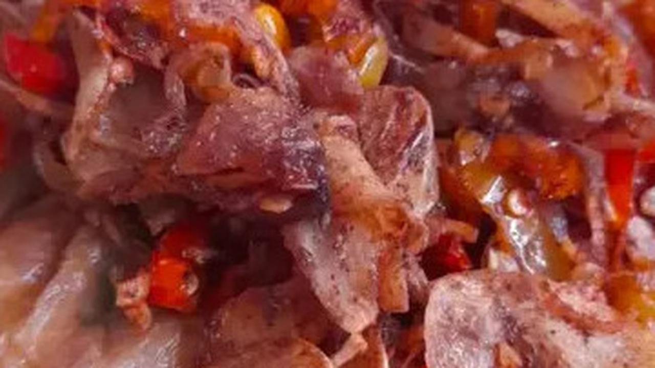3 Resep Praktis Telur Dadar Sambal Embe yang Khas Bali