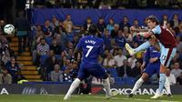 Duel Chelsea vs Burnley di Stamford Bridge dalam lanjutan Premier League, Selasa dini hari WIB (23/4/2019). (AFP/Adrian Dennis)