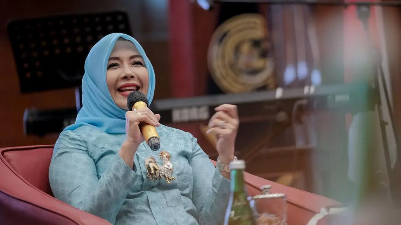 Prinsip Nur Asia Uno: Perempuan Itu Harus Tangguh, Tidak Boleh Cengeng