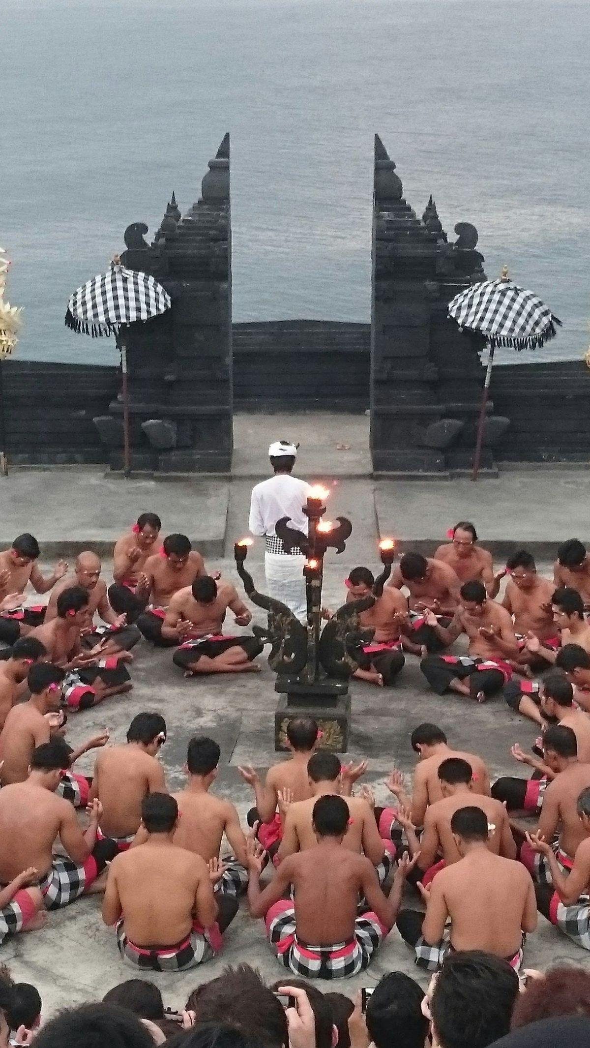 Makna dari Gerakannya