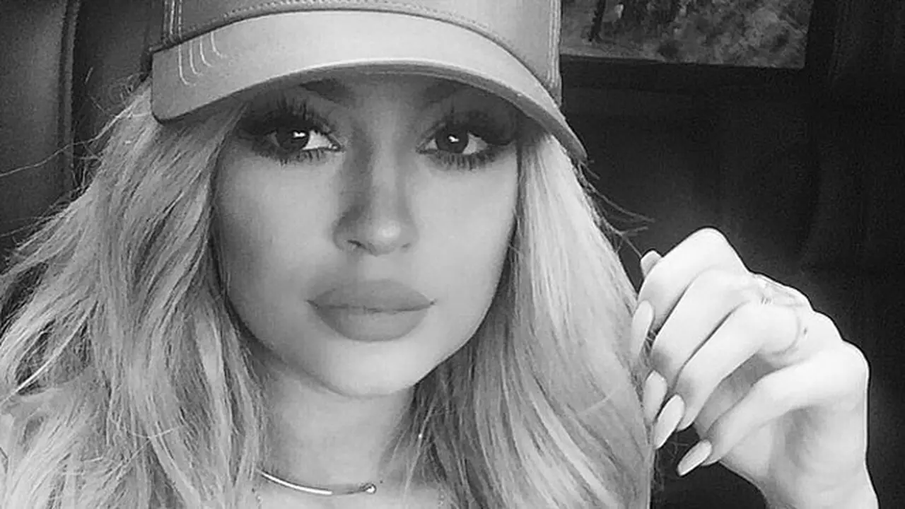 [Bintang] Kylie Jenner