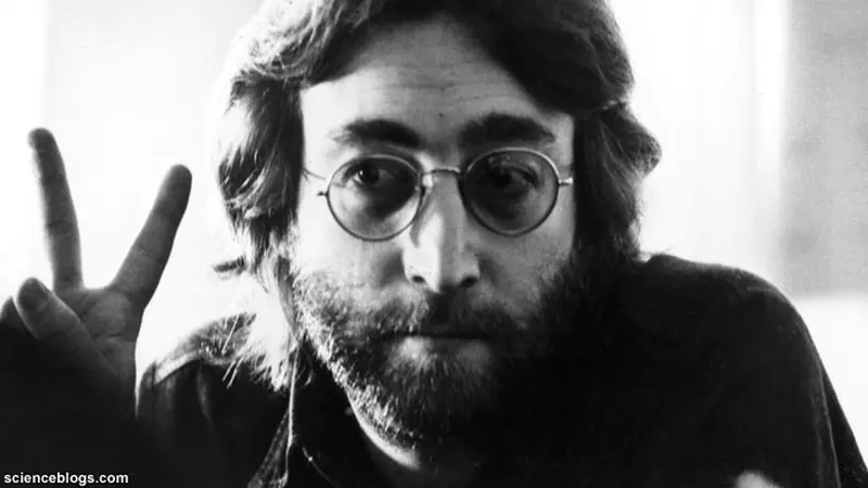 john-lennon-130822b.jpg